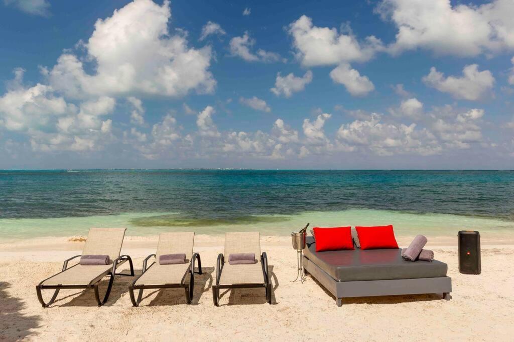 Finncorbin At Mail Com Finn Holiday home Cancun